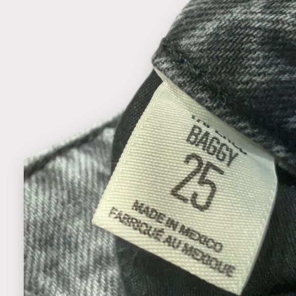 BDG Gray High Rise Baggy Women's Jeans - Picture 6 of 6